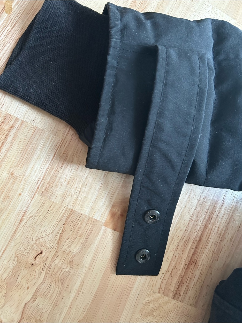 Canada Goose Black Women’s Coat - Picture 6 of 6